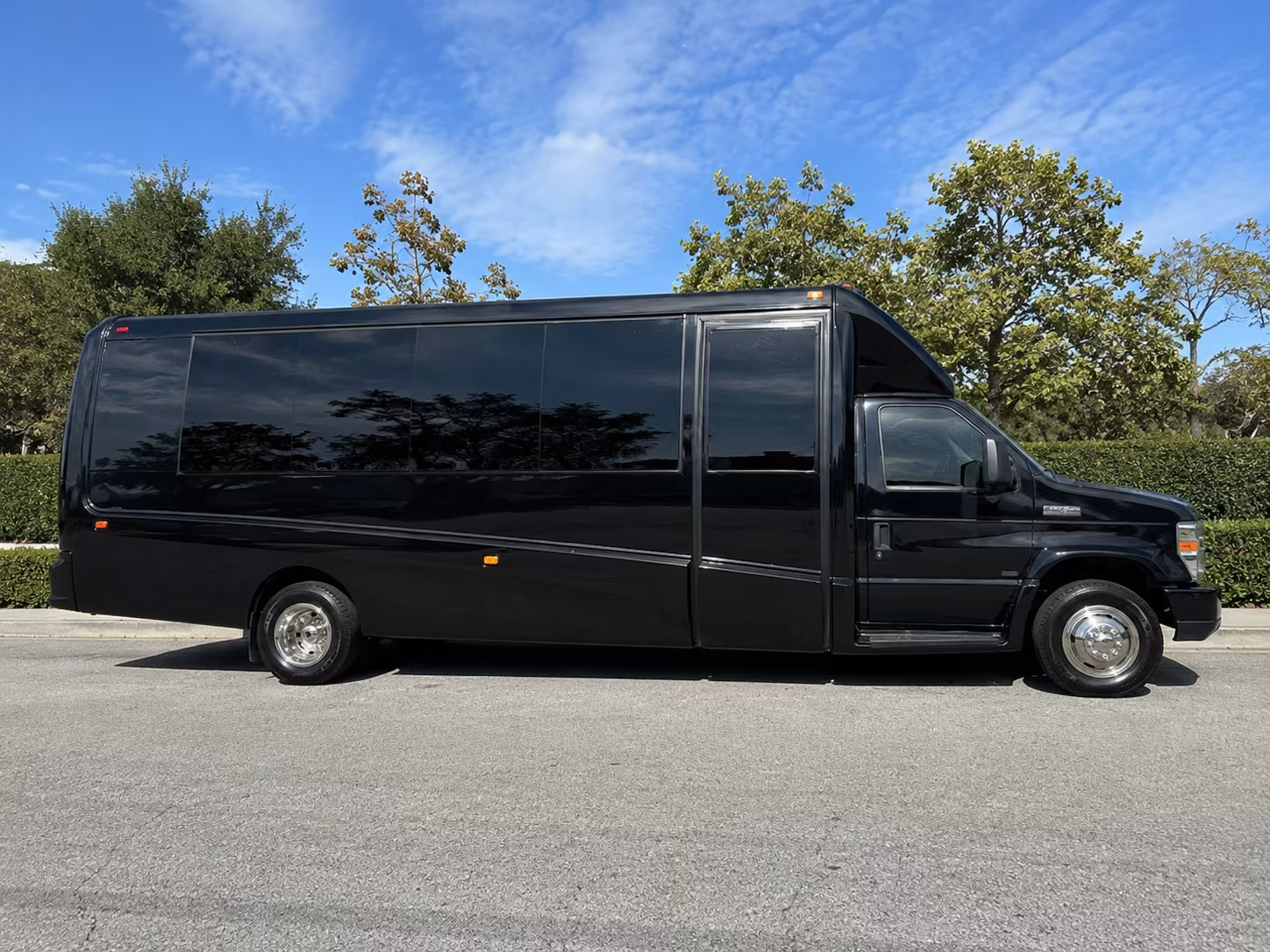 san francisco long distance transportation onboard seating